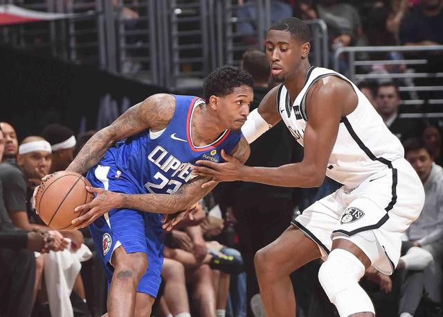 更自由地发 更自由地发