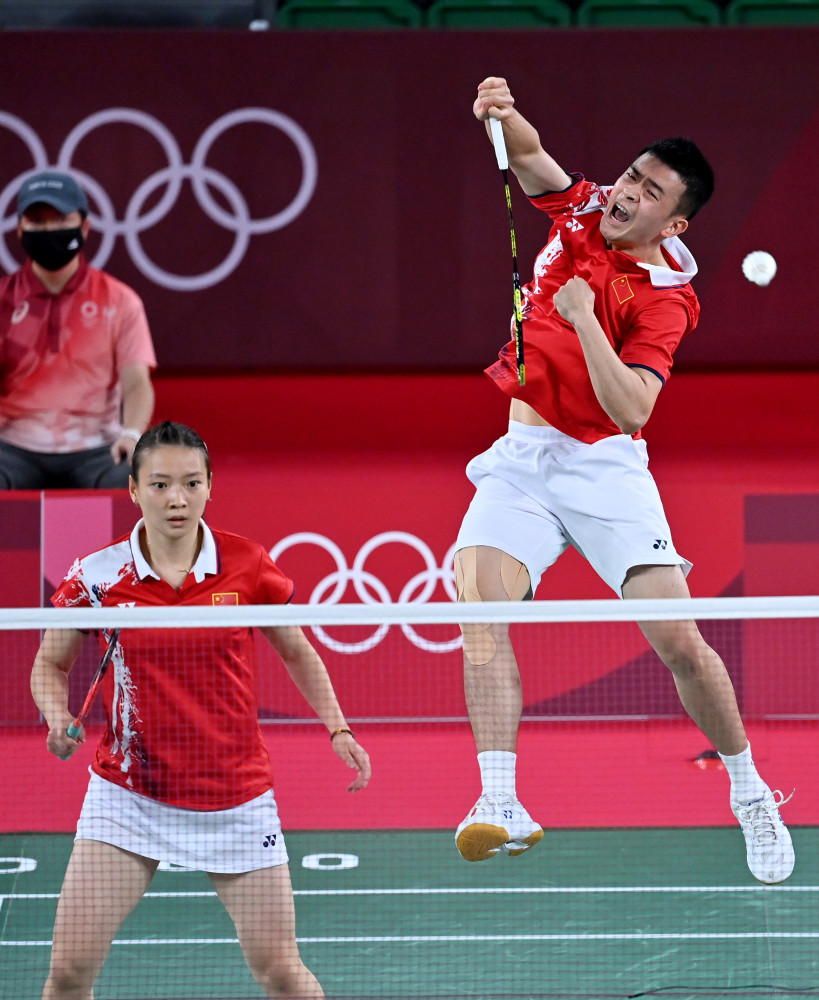 一年一度的 一年一度的